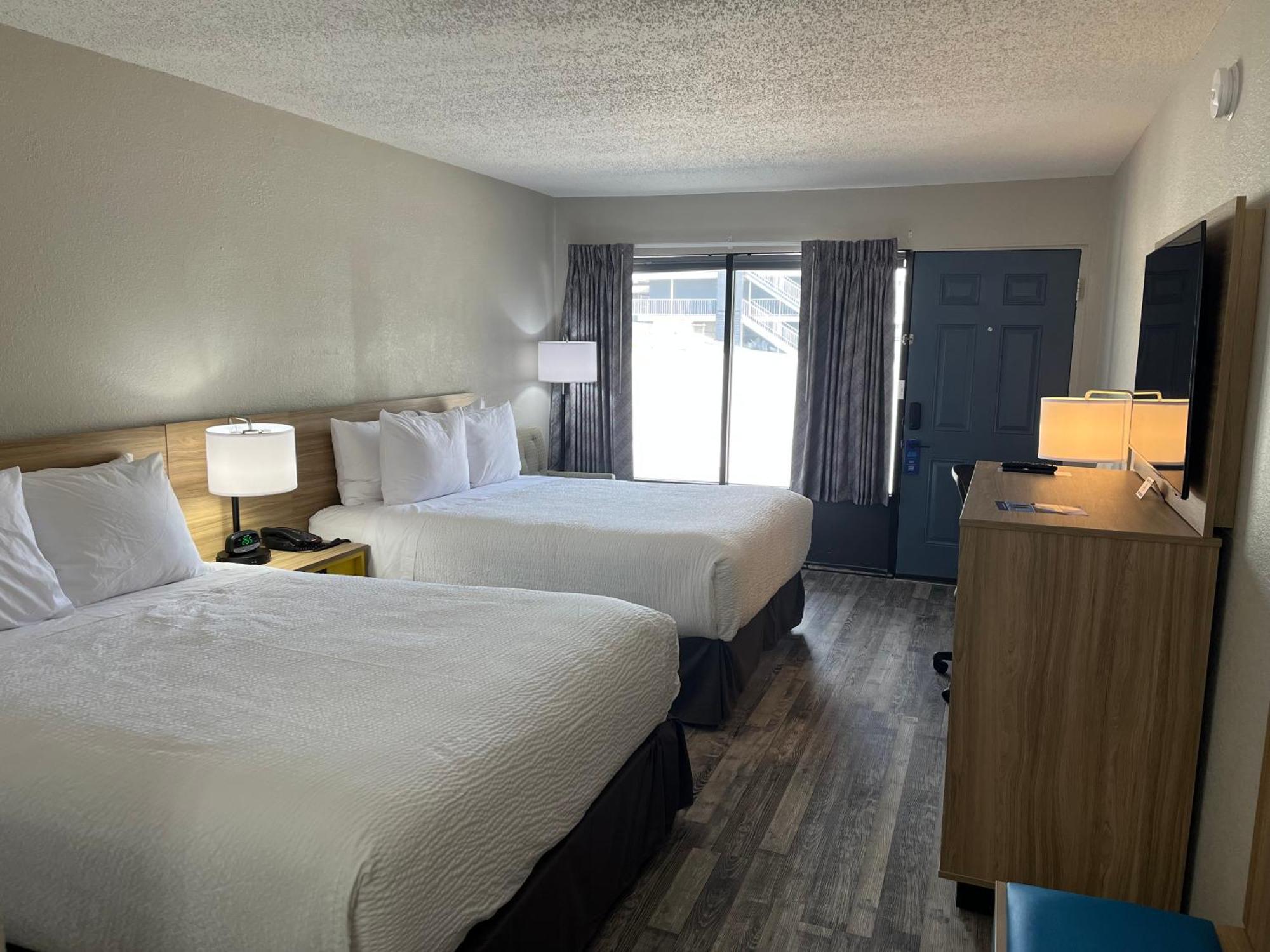 Days Inn By Wyndham Branson Ozarks Exterior foto